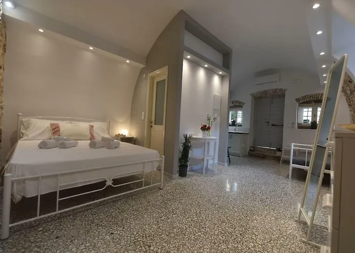 Yiasemi Corfu Luxury Studio