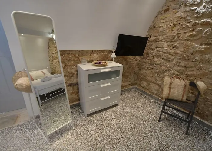 Yiasemi Corfu Luxury Studio